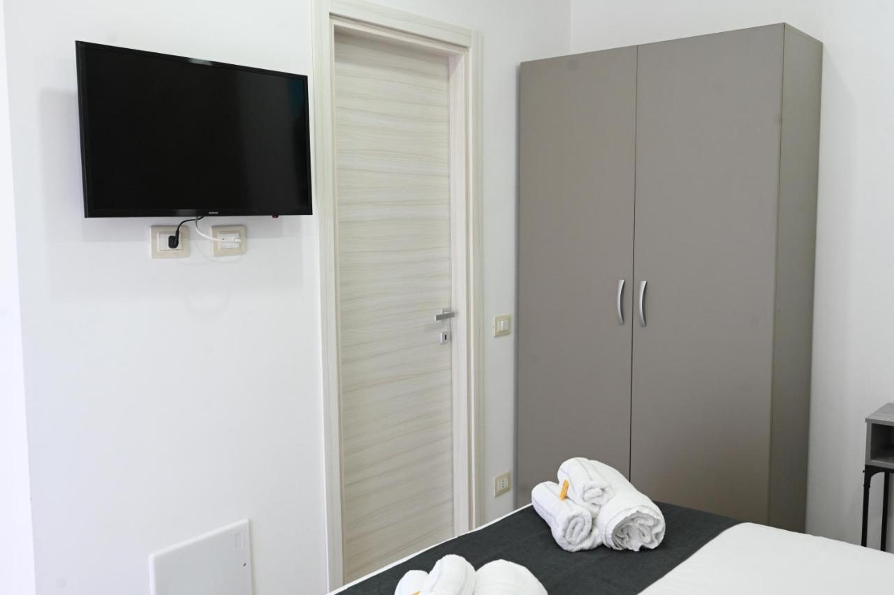 Solymar B&B เนเปิลส์ ภายนอก รูปภาพ