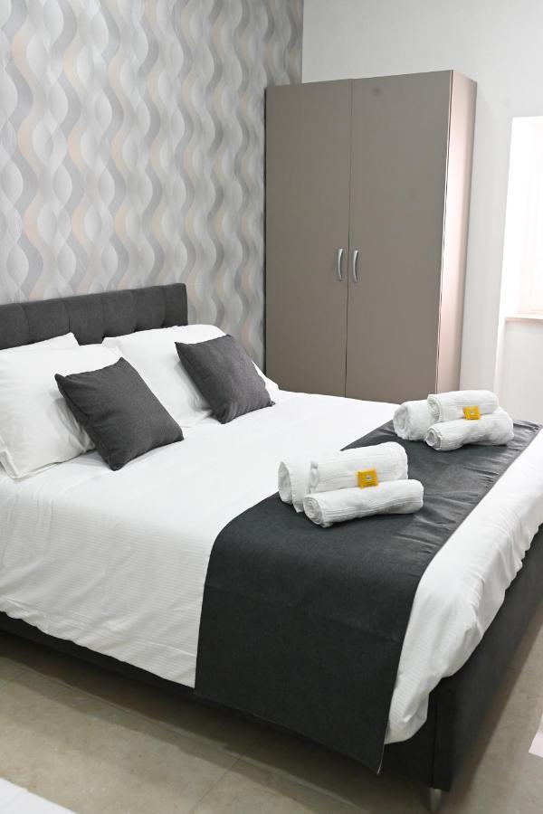 Solymar B&B เนเปิลส์ ภายนอก รูปภาพ