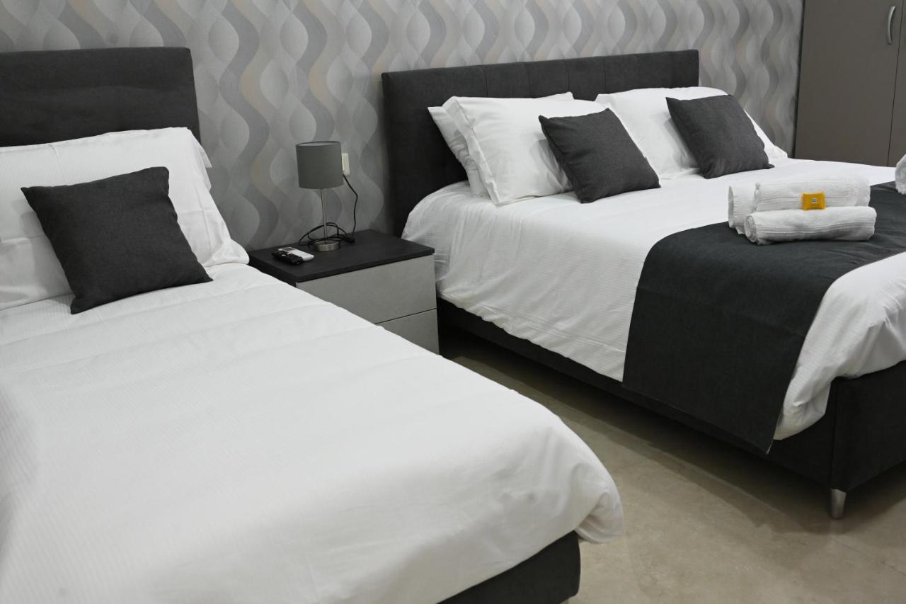 Solymar B&B เนเปิลส์ ภายนอก รูปภาพ