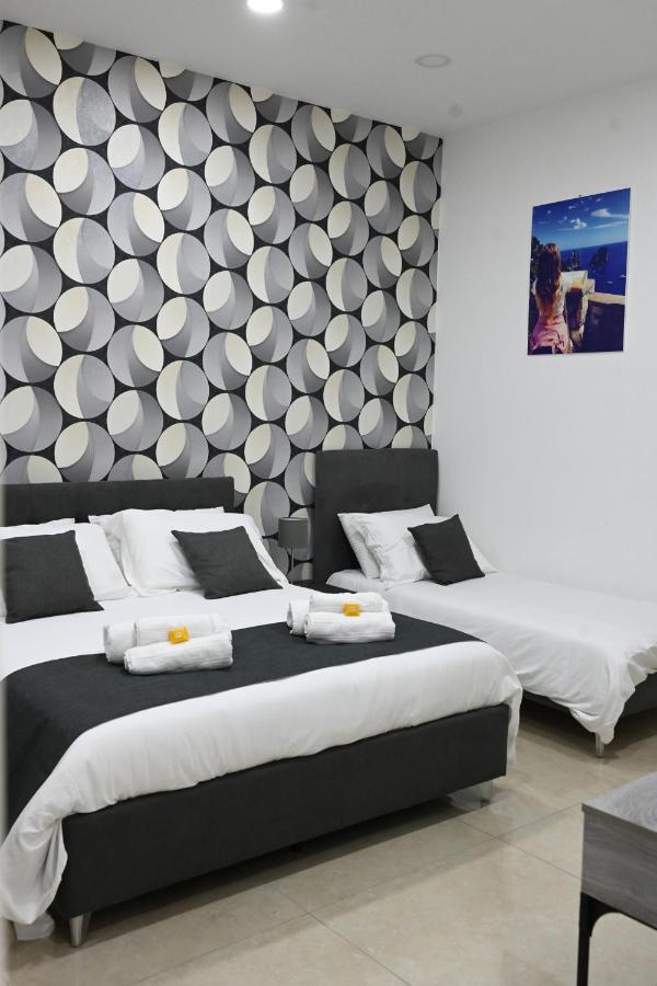 Solymar B&B เนเปิลส์ ภายนอก รูปภาพ