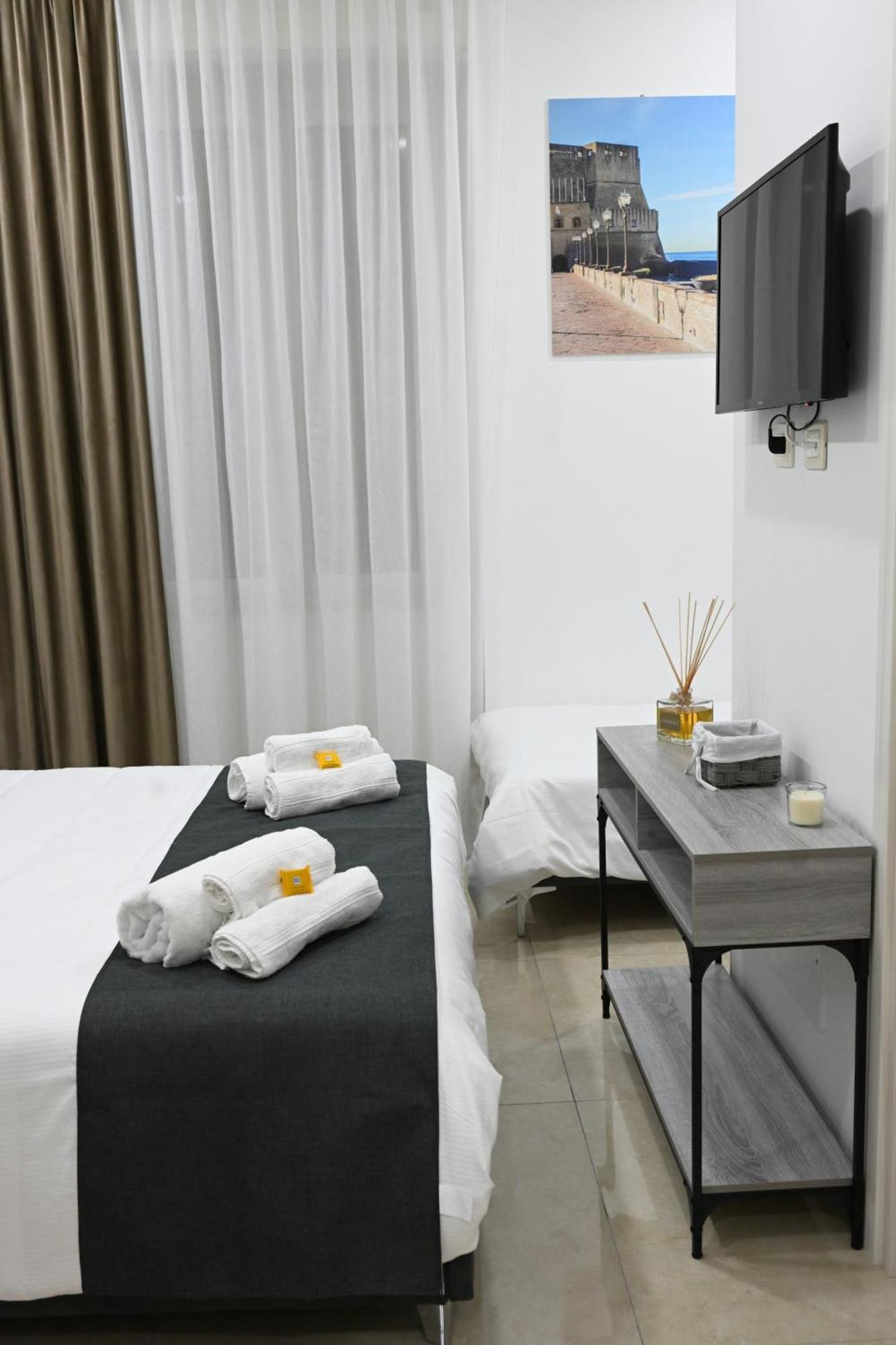 Solymar B&B เนเปิลส์ ภายนอก รูปภาพ